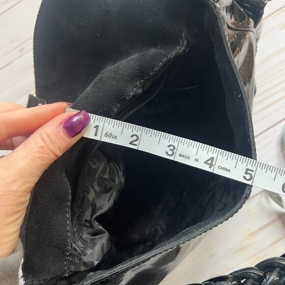 Francesco Biasa Black Patent Leather Handbag - Picture 11 of 11